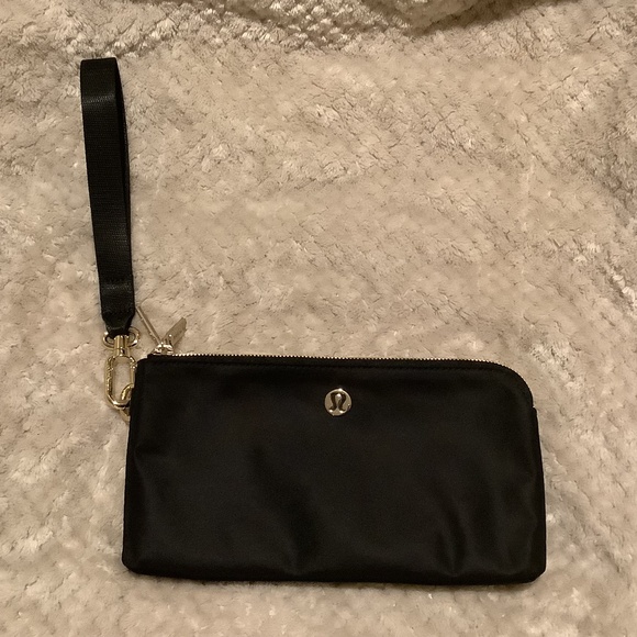 Lululemon Curved Wristlet Wallet Double Zip Clutch Black/Gold - Picture 1 of 12